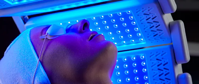 Luz facial LED infrarroja Terapia LED PDT Máquina profesional Bio Fotomodulación Luz de fototerapia LED 1