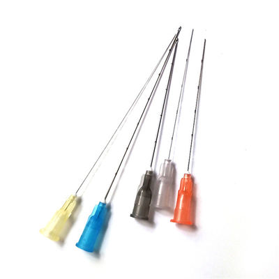 Microcánula desechable con punta de aguja contundente Microcánula contundente para relleno dérmico hialurónico